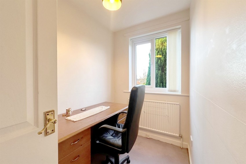 Images for Hartland Close, Poynton, SK12