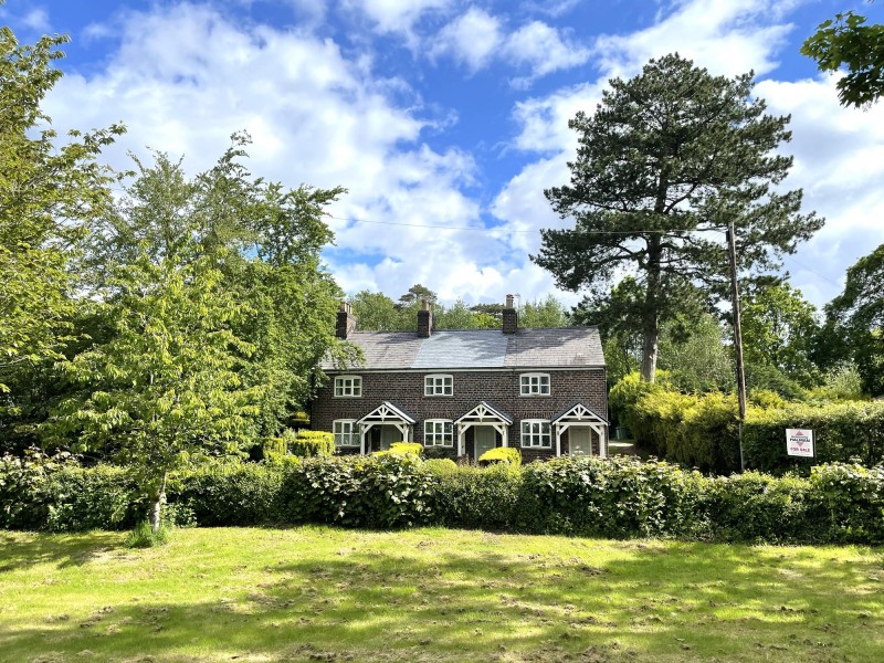 Hall Lane, Mobberley, WA16