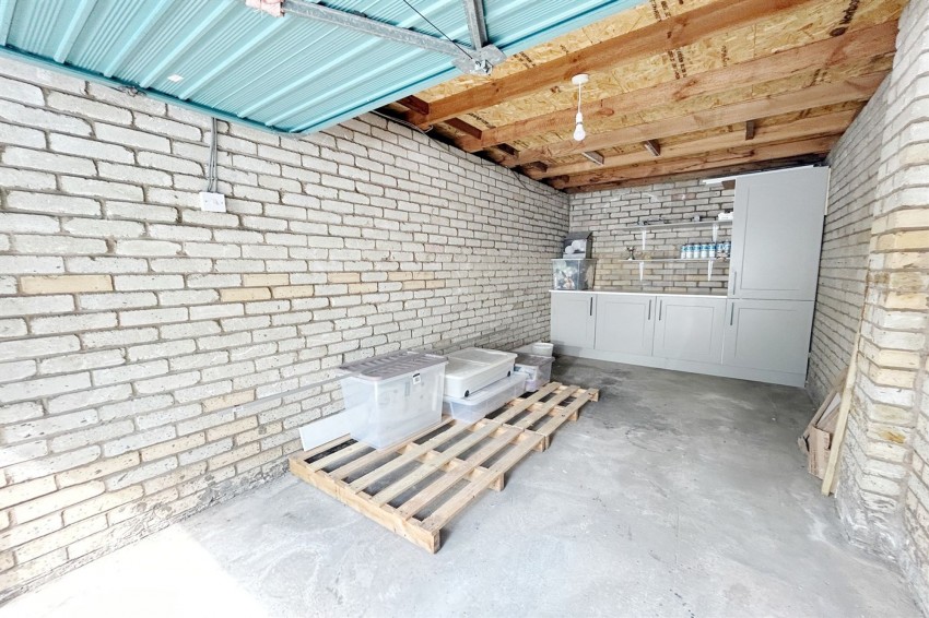 Images for Warren Close, Bramhall, SK7