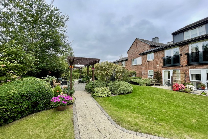 Images for Wilmslow Road, Handforth, SK9