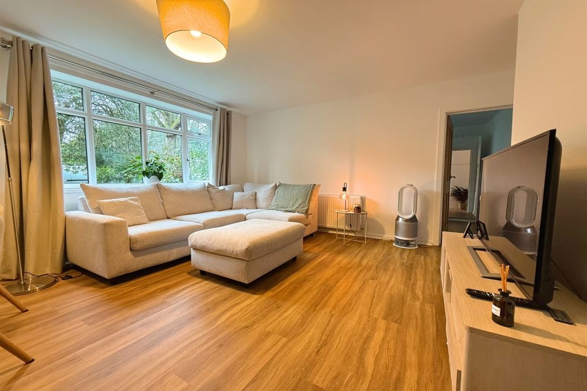 Images for Harboro Grove, Sale, M33