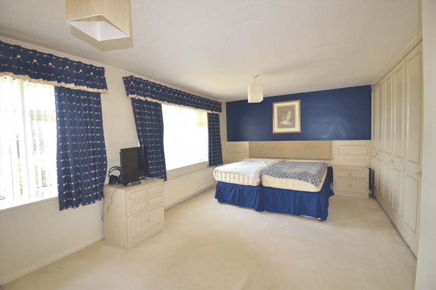 Images for Meadow Close, Whaley Bridge, SK23