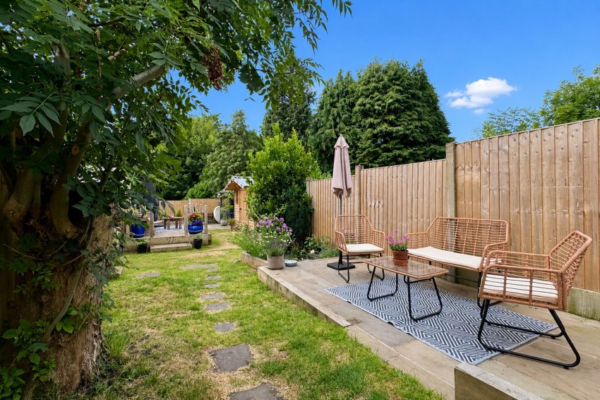 Images for Pikes Lane, Glossop, SK13