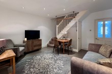 Images for Pikes Lane, Glossop, SK13