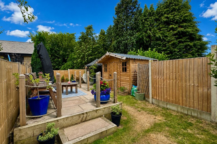 Images for Pikes Lane, Glossop, SK13