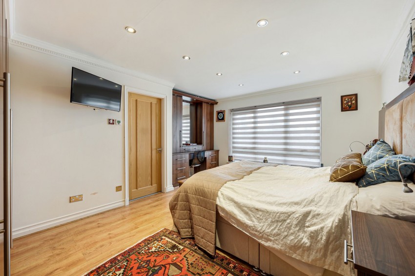 Images for Delahays Drive, Hale, WA15