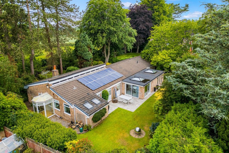 West Lane, High Legh, WA16