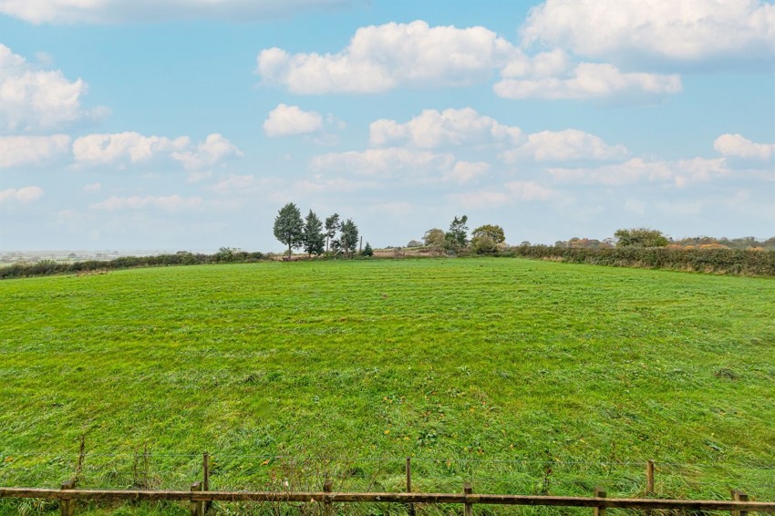 Images for Ferma Lane, Great Barrow, CH3