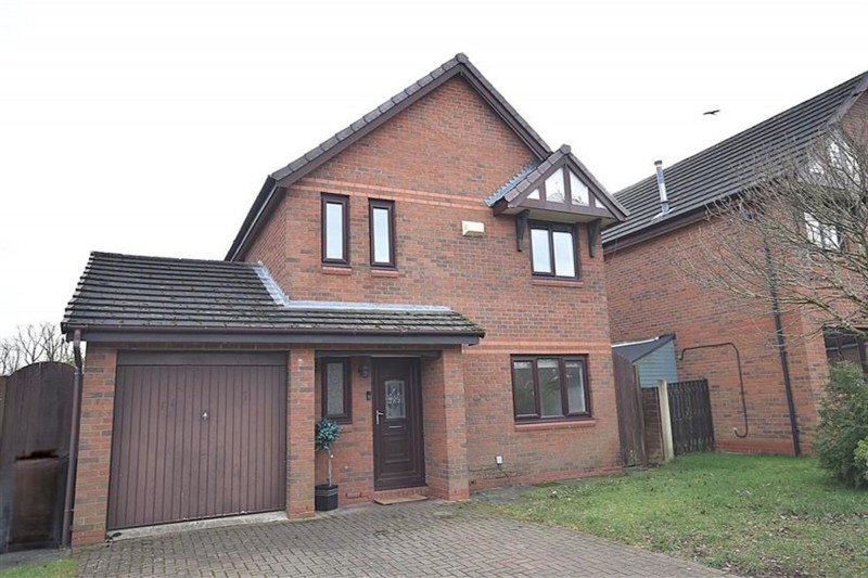Charnwood Close, Macclesfield, SK10