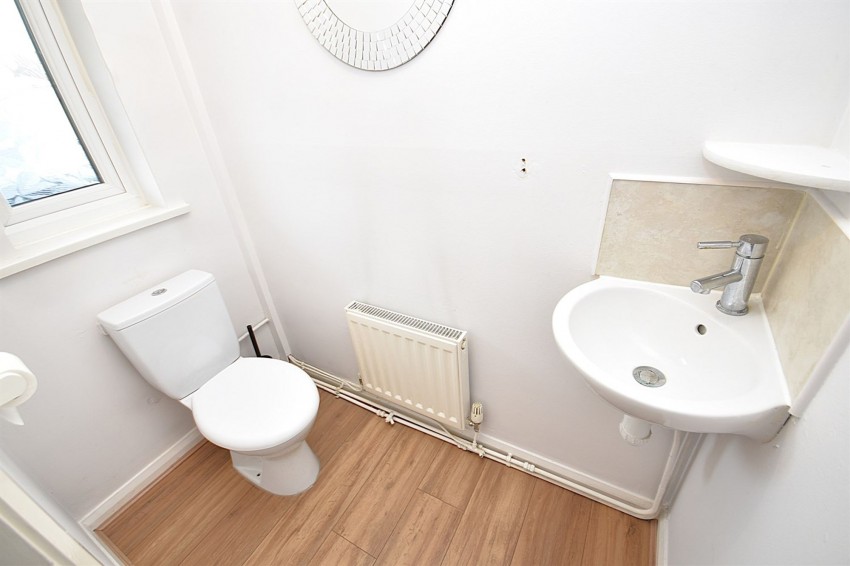 Images for Charnwood Close, Macclesfield, SK10