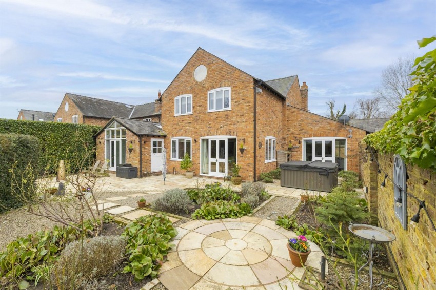 Images for 3 Ridley Hill Farm, Tarporley, CW6