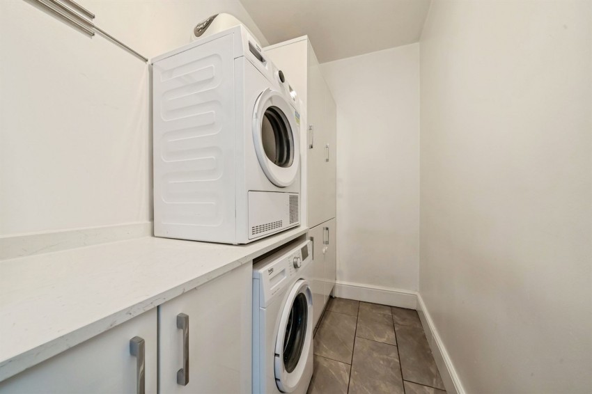 Images for Fairfield Gardens, Stockton Heath, WA4