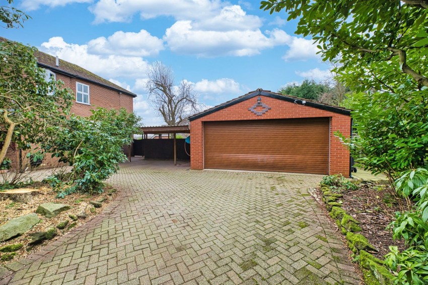 Images for 77 Fluin Lane, Frodsham, WA6