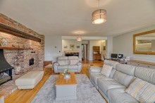 Images for 77 Fluin Lane, Frodsham, WA6