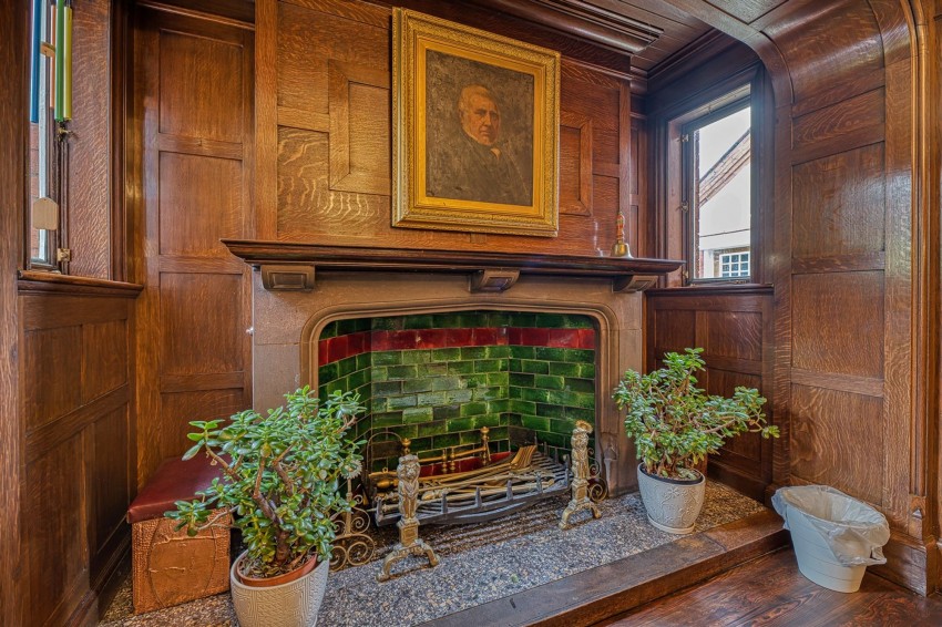 Images for 77 Fluin Lane, Frodsham, WA6