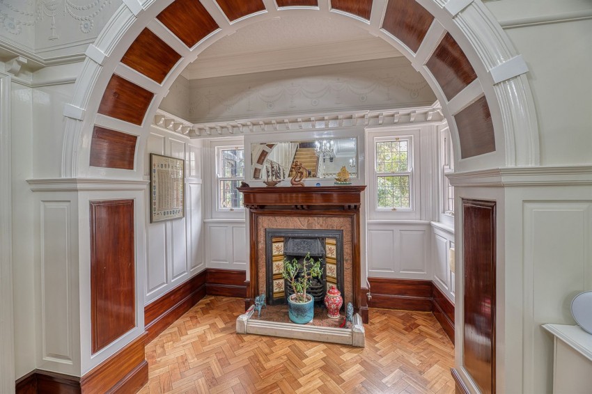 Images for 77 Fluin Lane, Frodsham, WA6