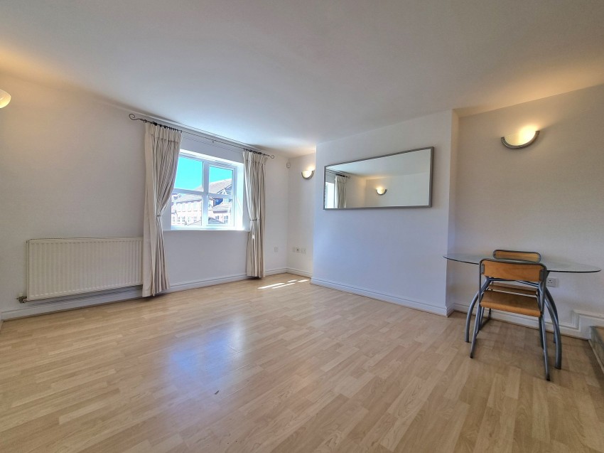 Images for Balliol Court, Sale, M33