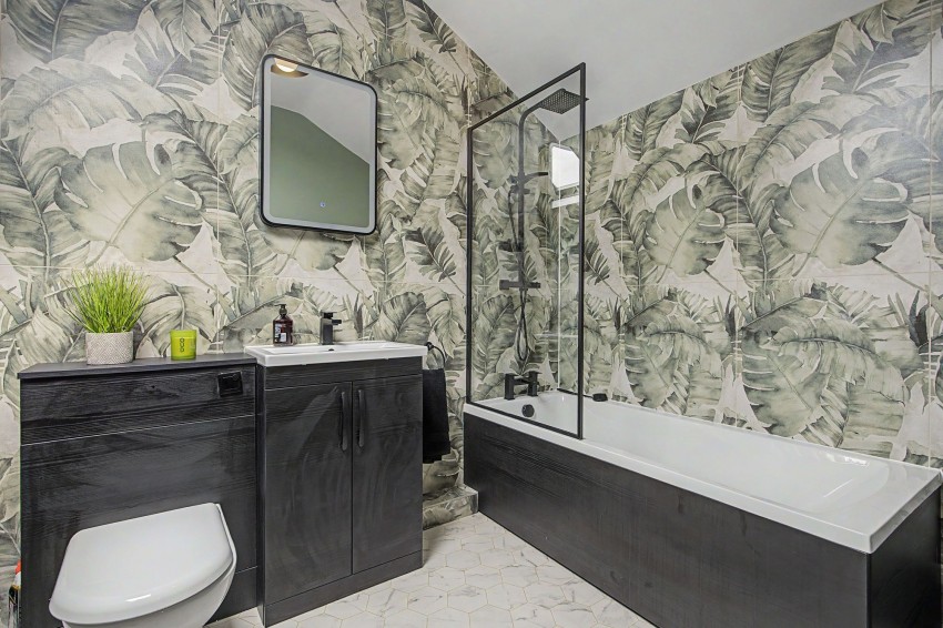 Images for 15 The Firs, Bowdon, WA14