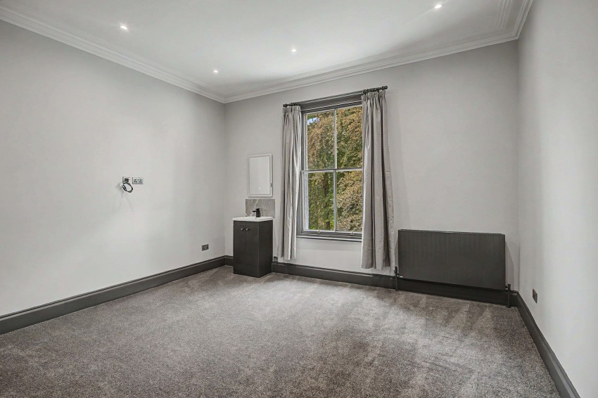 Images for 15 The Firs, Bowdon, WA14