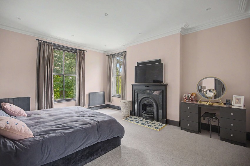 Images for 15 The Firs, Bowdon, WA14