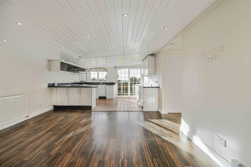 Images for Chester Road, Higher Walton, WA4