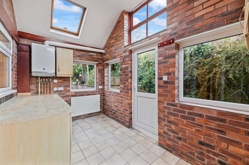 Images for St. Lukes Way, Frodsham, WA6