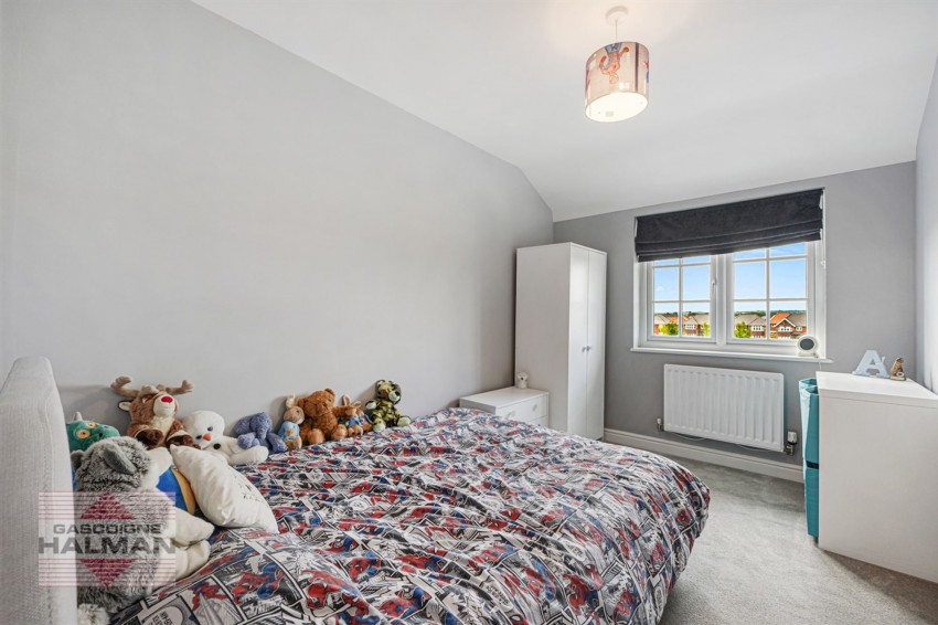 Images for Hangar Crescent, Woodford, SK7