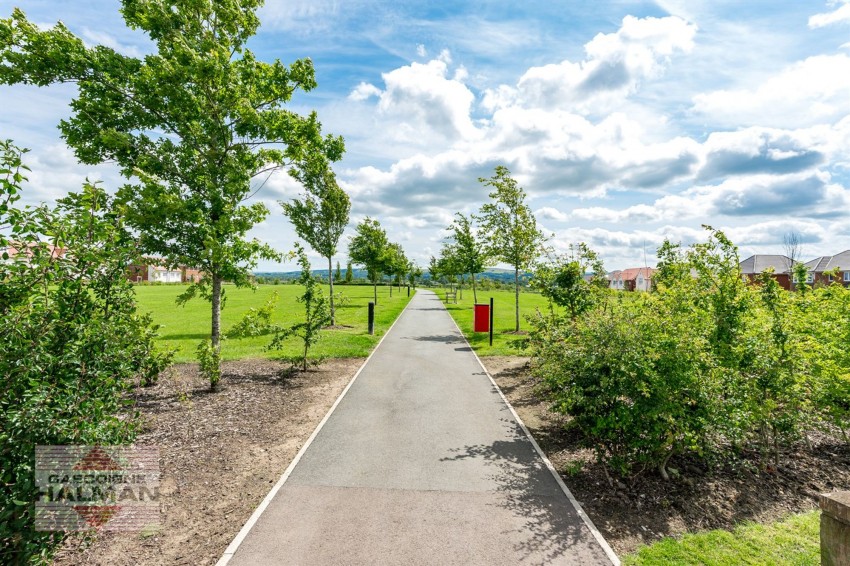 Images for Hangar Crescent, Woodford, SK7