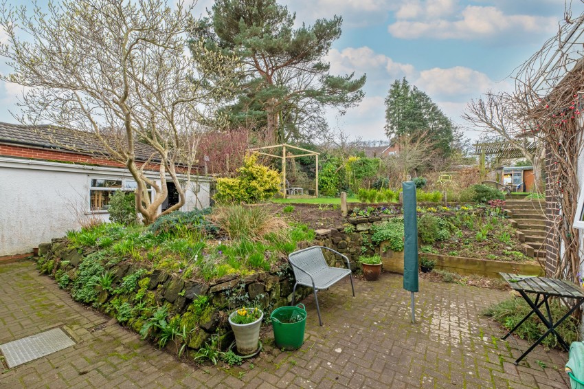 Images for Bates Lane, Helsby, WA6