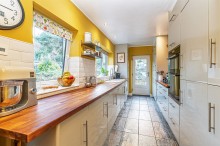 Images for Bates Lane, Helsby, WA6