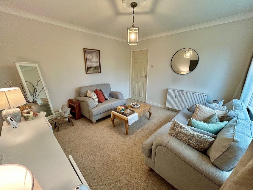 Images for 570 Parrs Wood Road, East Didsbury, M20