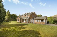 Images for Meadow Drive, Prestbury, SK10