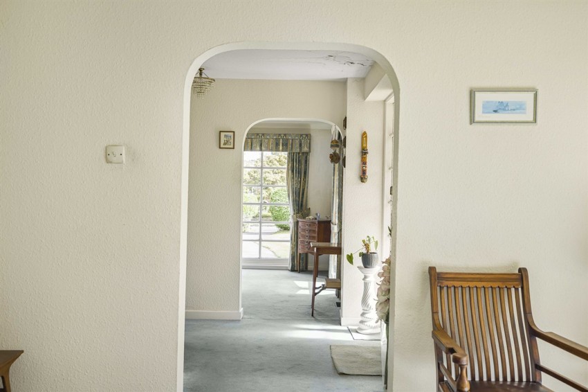 Images for Meadow Drive, Prestbury, SK10