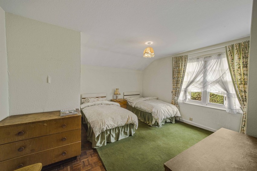 Images for Meadow Drive, Prestbury, SK10