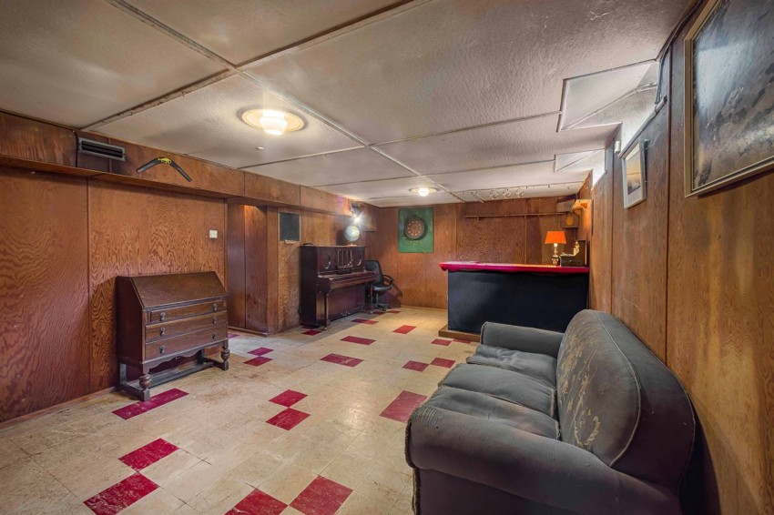 Images for Meadow Drive, Prestbury, SK10