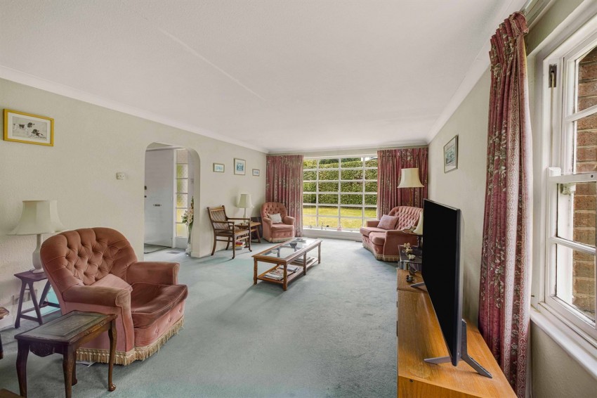 Images for Meadow Drive, Prestbury, SK10