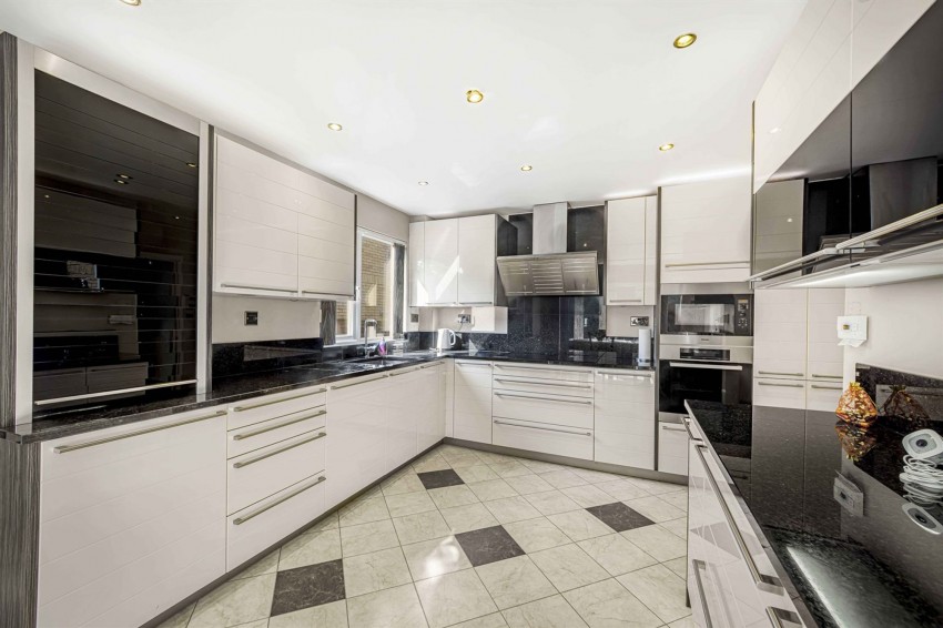 Images for Langham Road, Bowdon, WA14