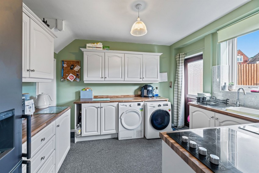 Images for Crosland Terrace, Helsby, WA6