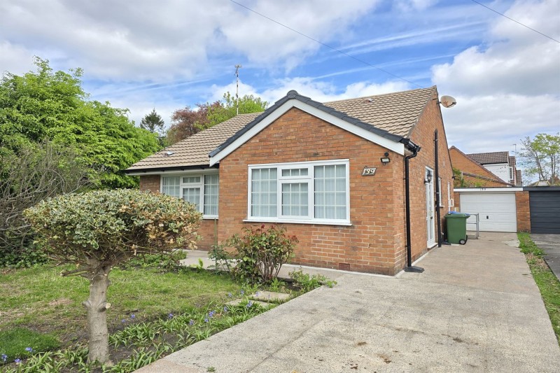 Park Road, Timperley, WA15