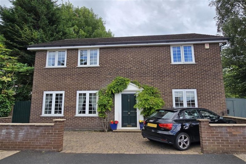 Hamon Road, Altrincham, WA15