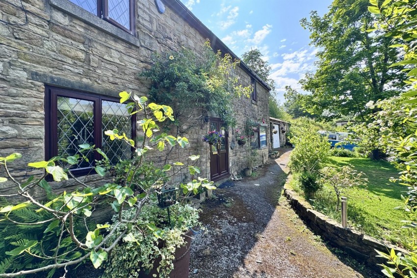 Images for Gamesley, Glossop, SK13