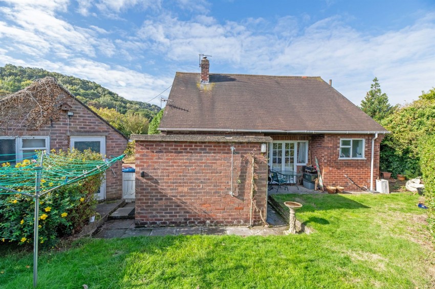 Images for Bates Lane, Helsby, WA6