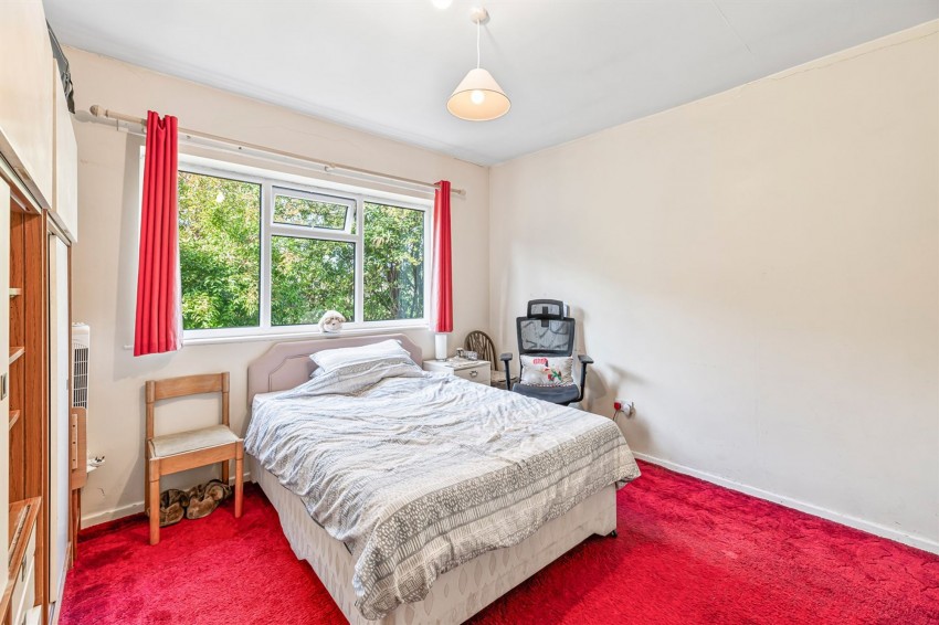 Images for Bates Lane, Helsby, WA6