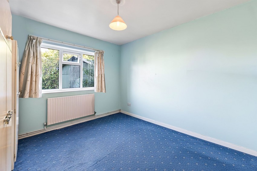 Images for Bates Lane, Helsby, WA6