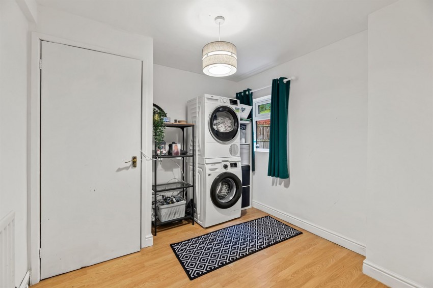 Images for Carriage Drive, Frodsham, WA6