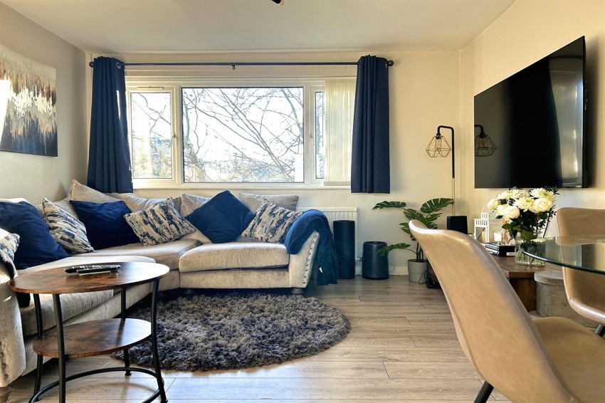 Images for Ashton Lane, Windsor Court Ashton Lane, M33