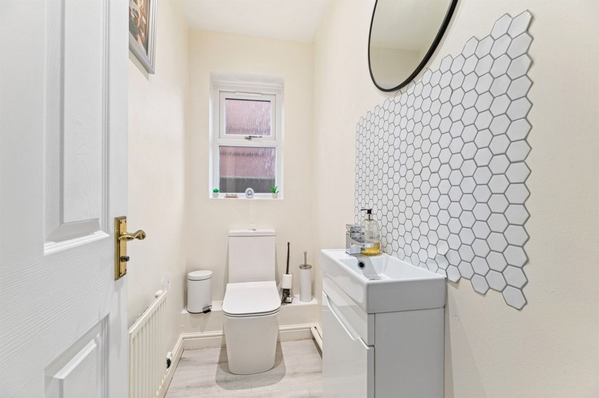 Images for Pennington Close, Frodsham, WA6