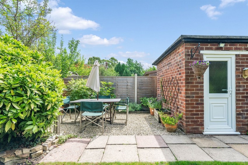 Images for Greenway Close, Sale, M33