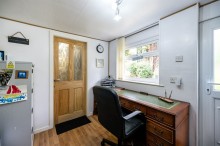 Images for Greenway Close, Sale, M33