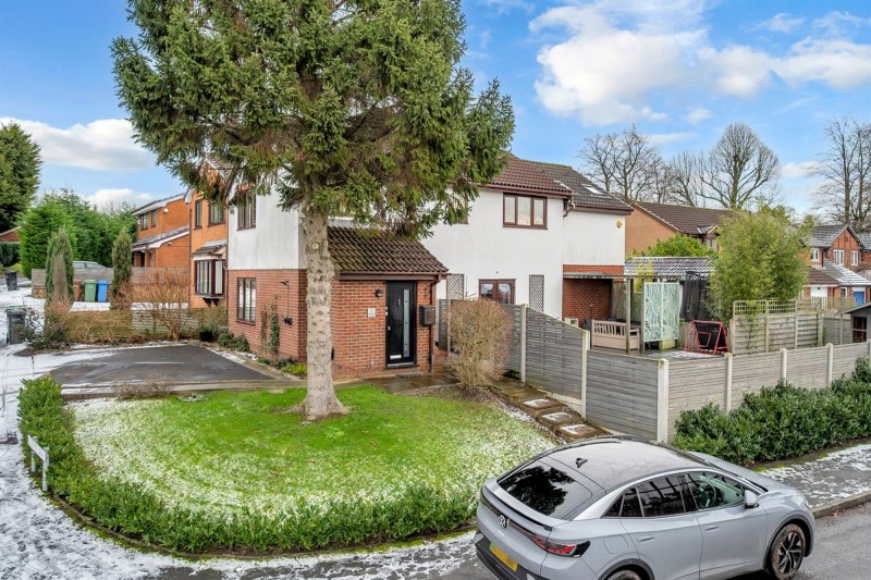Alwinton Avenue, Stockport, SK4